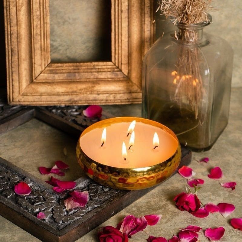 Urli Candle